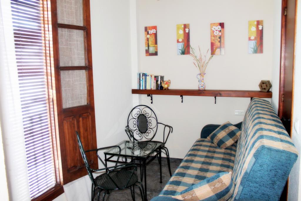 Castor Y Polux Apartment Ел Гастор Стая снимка